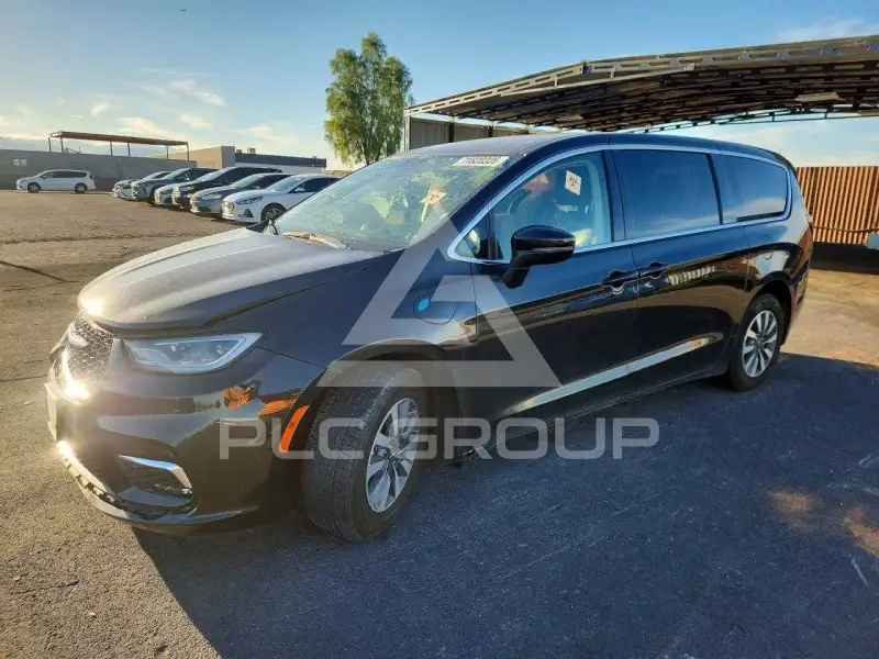 2023 Chrysler PACIFICA photo