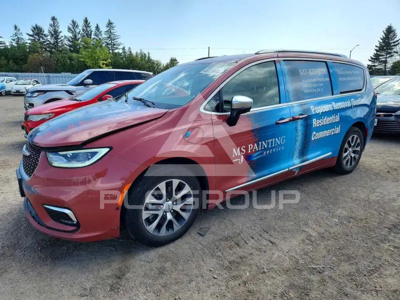 2023 Chrysler PACIFICA photo