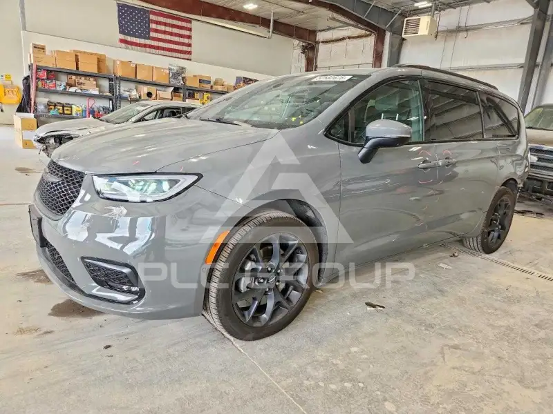 2023 Chrysler PACIFICA фото