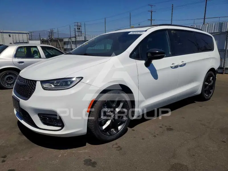 2023 Chrysler PACIFICA photo