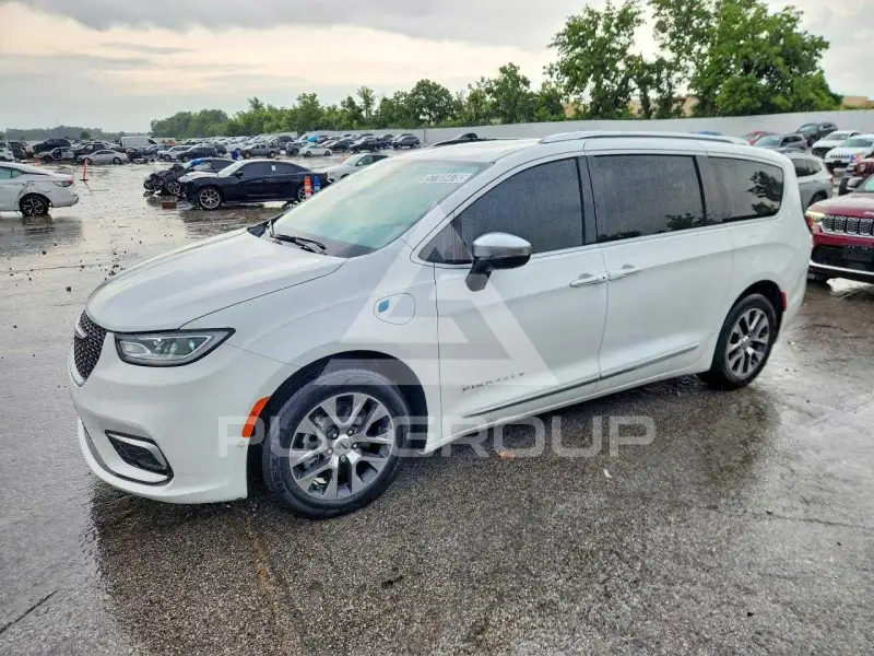 2023 Chrysler PACIFICA фото