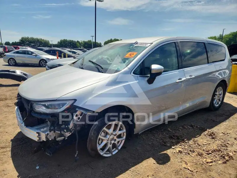 2023 Chrysler PACIFICA фото