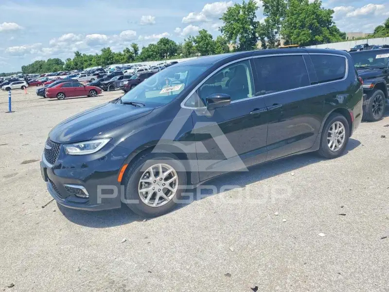 2023 Chrysler PACIFICA фото