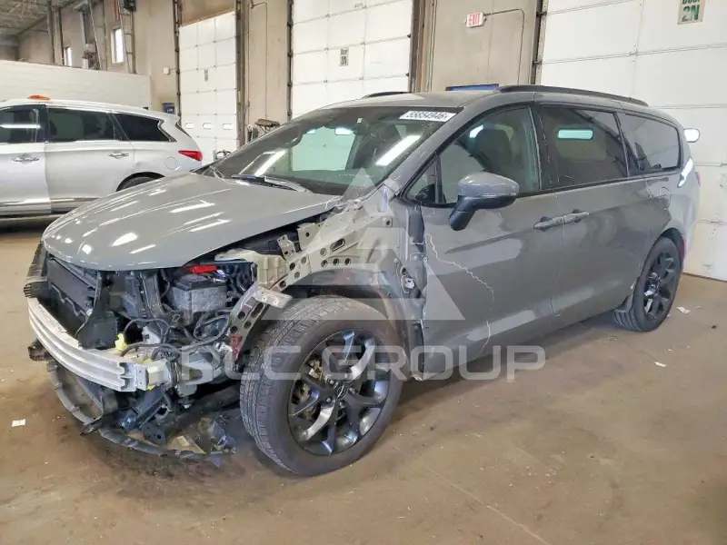 2023 Chrysler PACIFICA фото