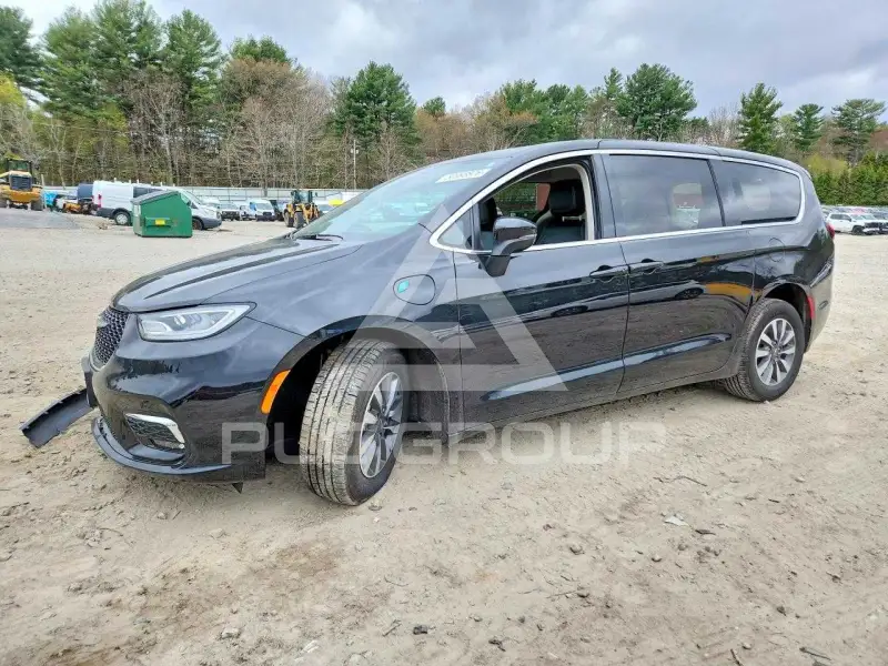 2023 Chrysler PACIFICA фото