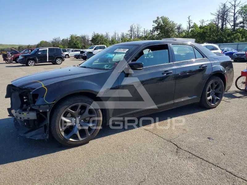 2023 Chrysler 300 photo