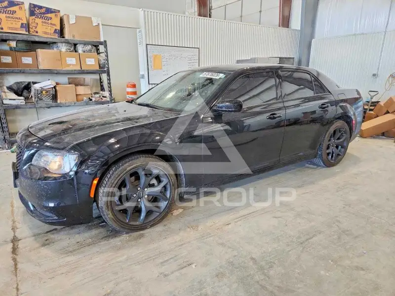 2023 Chrysler 300 photo