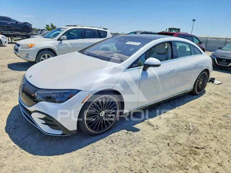 2023 Mercedes Benz EQE photo