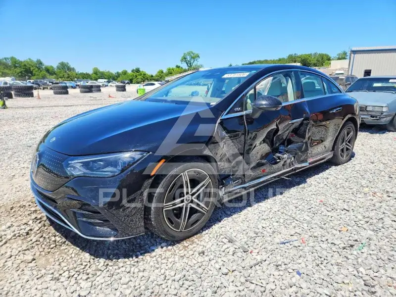 2023 Mercedes Benz EQE photo