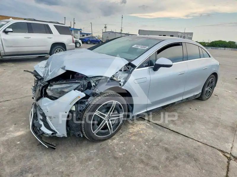 2023 Mercedes Benz EQE photo