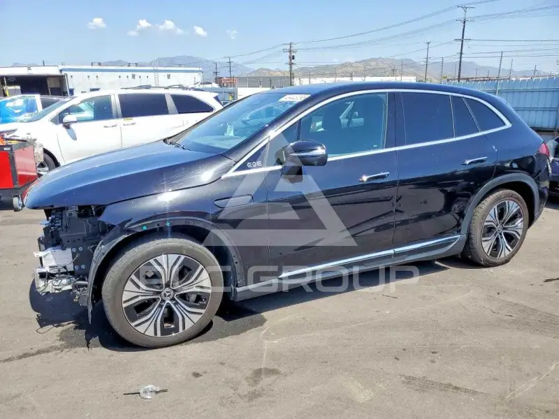 2023 Mercedes Benz EQE photo