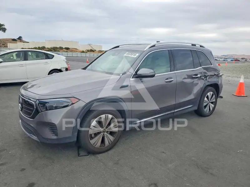 2023 Mercedes Benz EQB фото