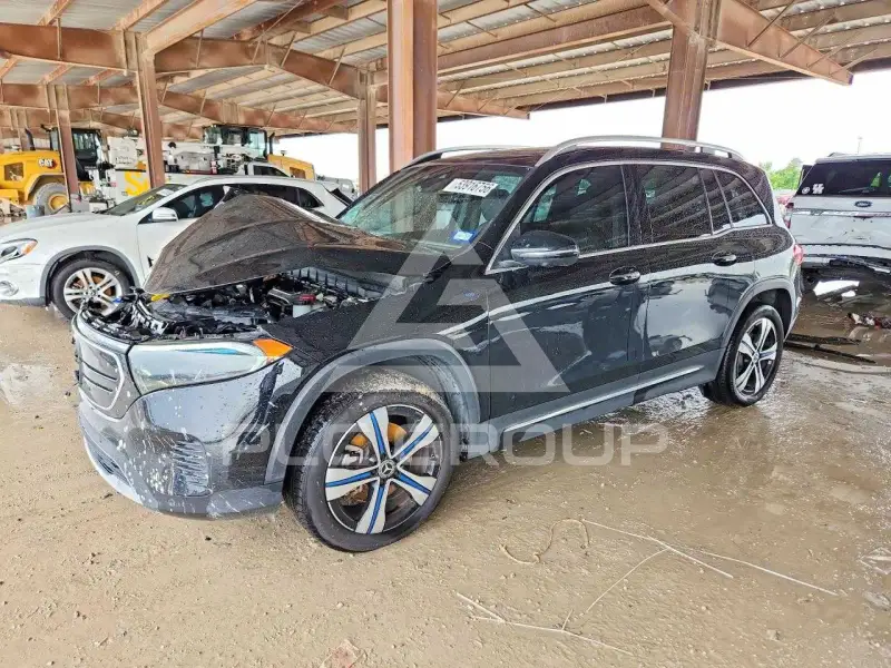 2023 Mercedes Benz EQB фото