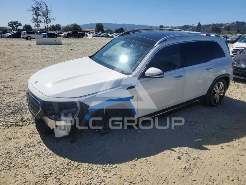 2023 Mercedes Benz EQB photo