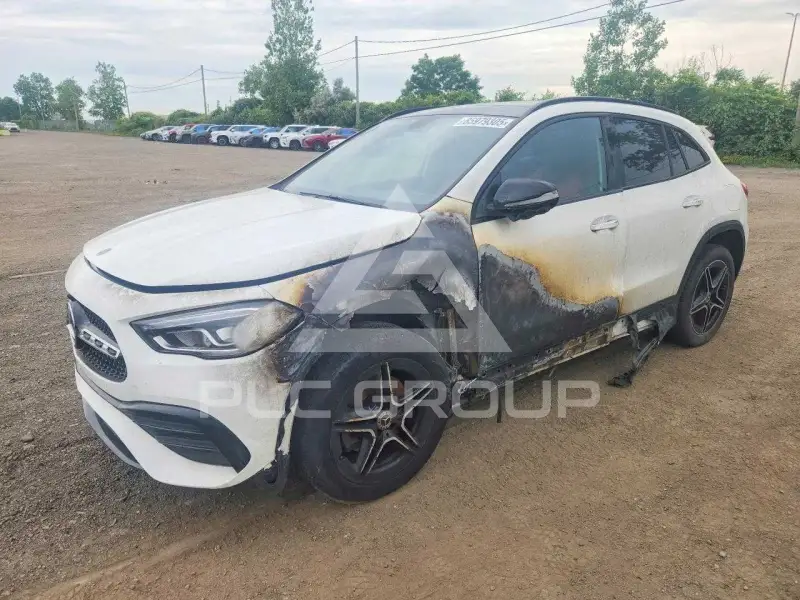 2023 Mercedes Benz Gla 250 photo
