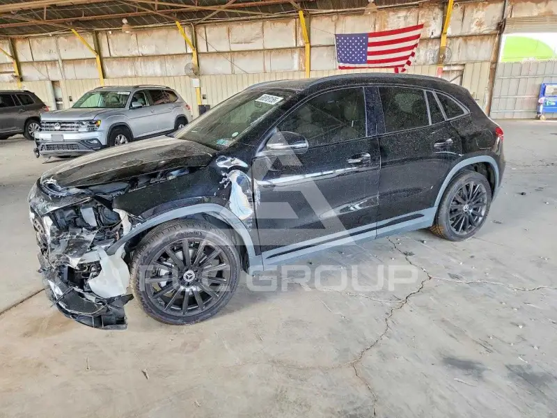 2023 Mercedes Benz GLA-Class photo