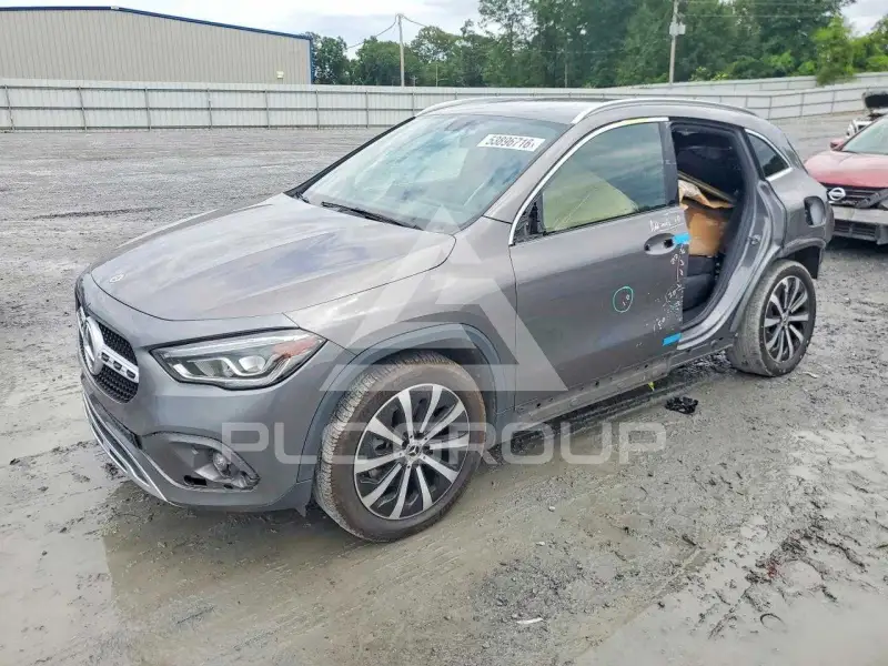 2023 Mercedes Benz GLA-Class фото
