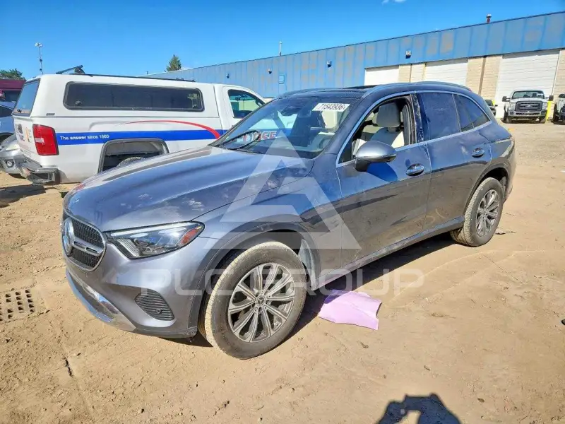 2023 Mercedes Benz GLC-Class фото