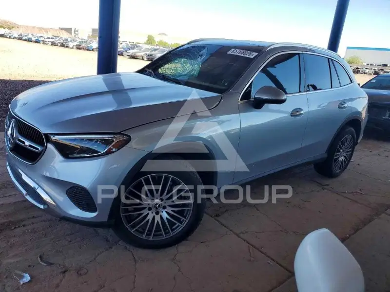 2023 Mercedes Benz GLC-Class photo