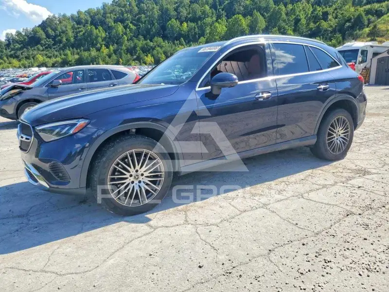 2023 Mercedes Benz GLC-Class фото