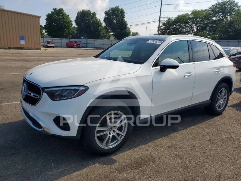 2023 Mercedes Benz GLC-Class photo