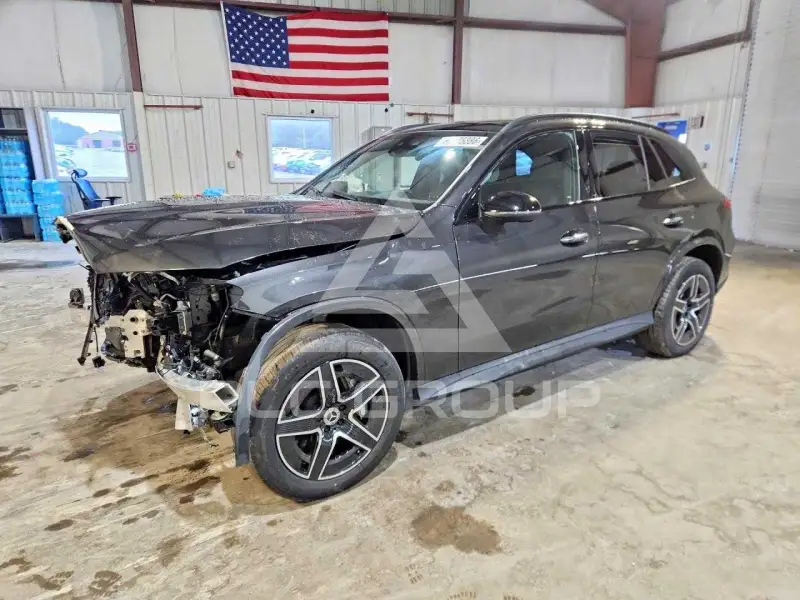 2023 Mercedes Benz GLC-Class фото