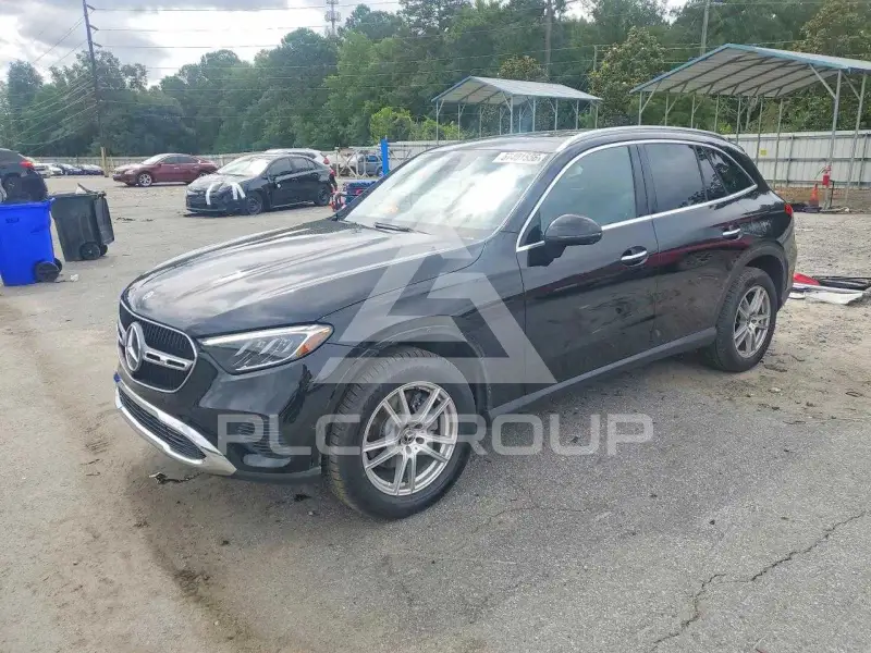 2023 Mercedes Benz GLC-Class фото