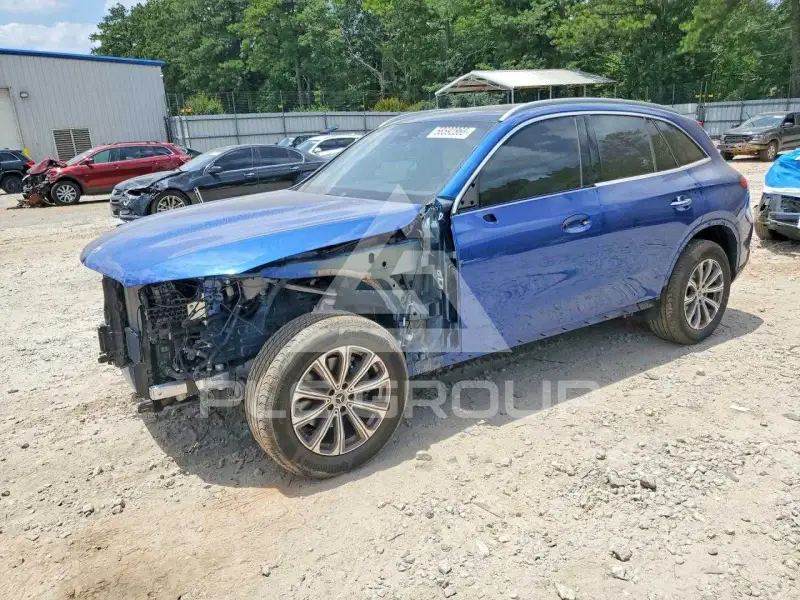 2023 Mercedes Benz GLC-Class фото