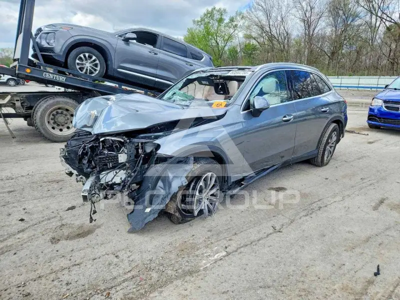 2023 Mercedes Benz GLC-Class фото
