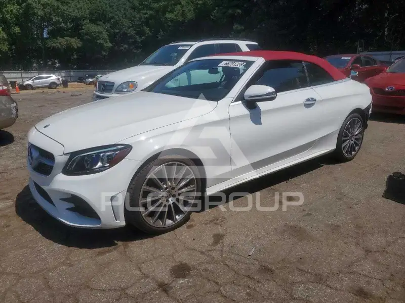 2023 Mercedes Benz C-Class фото