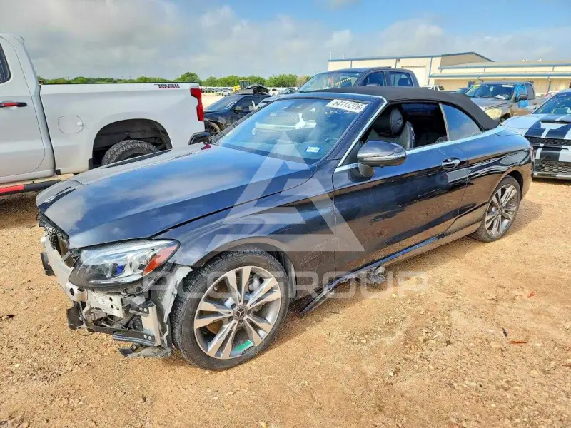 2023 Mercedes Benz C-Class фото