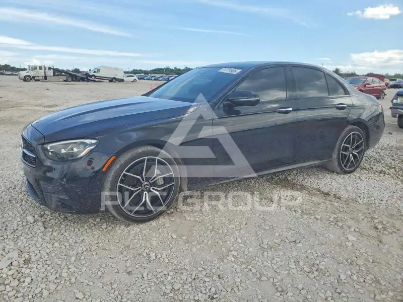 2023 Mercedes Benz E-Class фото