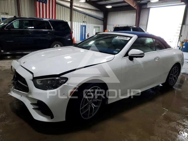 2023 Mercedes Benz E-Class фото