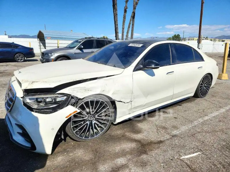 2023 Mercedes Benz S-Class фото