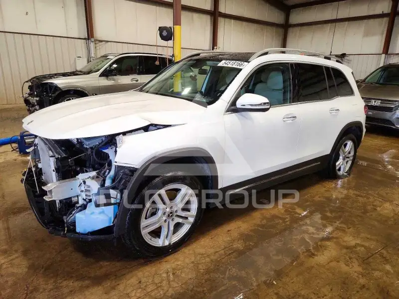 2023 Mercedes Benz GLB фото