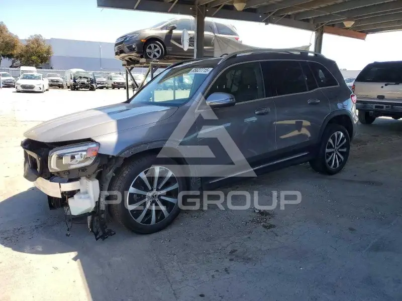 2023 Mercedes Benz GLB фото