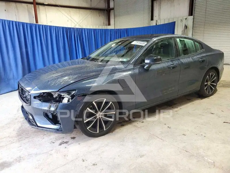 2023 Volvo S60 фото