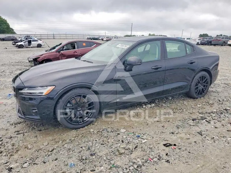 2023 Volvo S60 фото