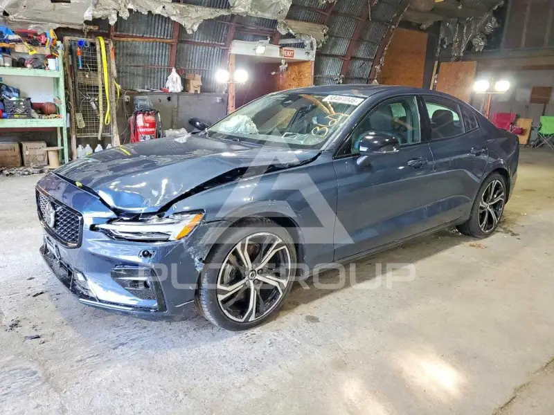 2023 Volvo S60 фото