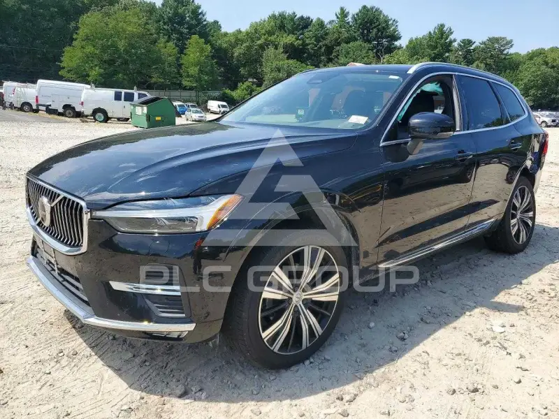 2023 Volvo XC60 фото