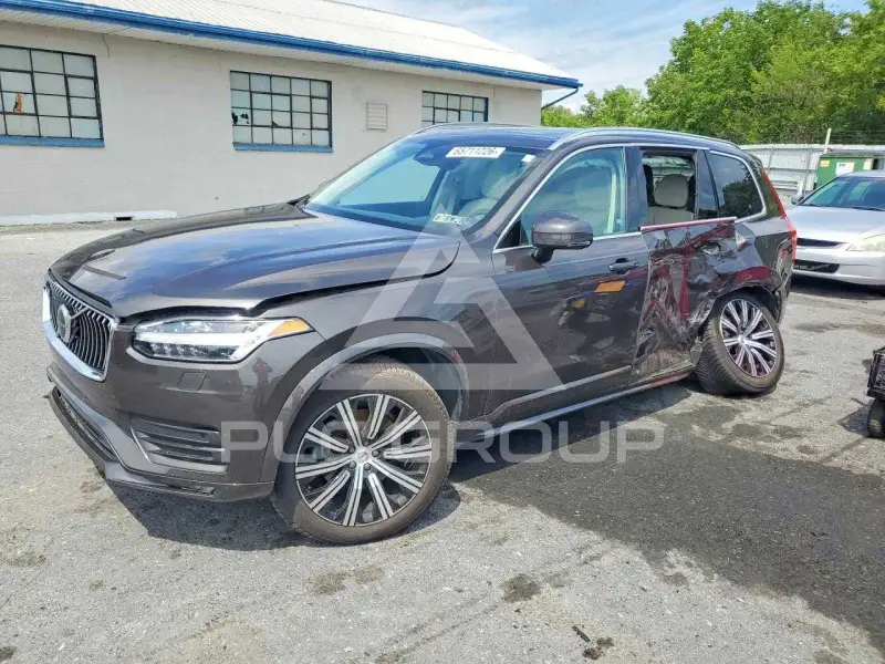 2023 Volvo XC90 фото