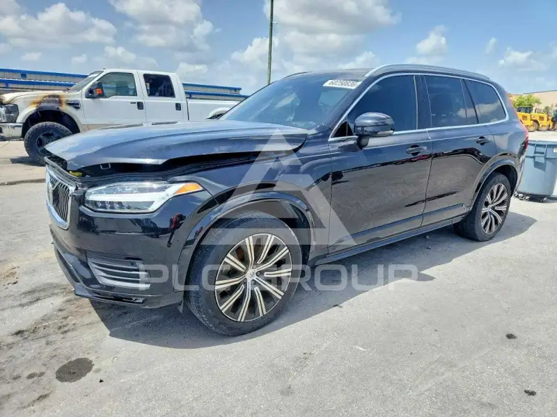 2023 Volvo XC90 фото