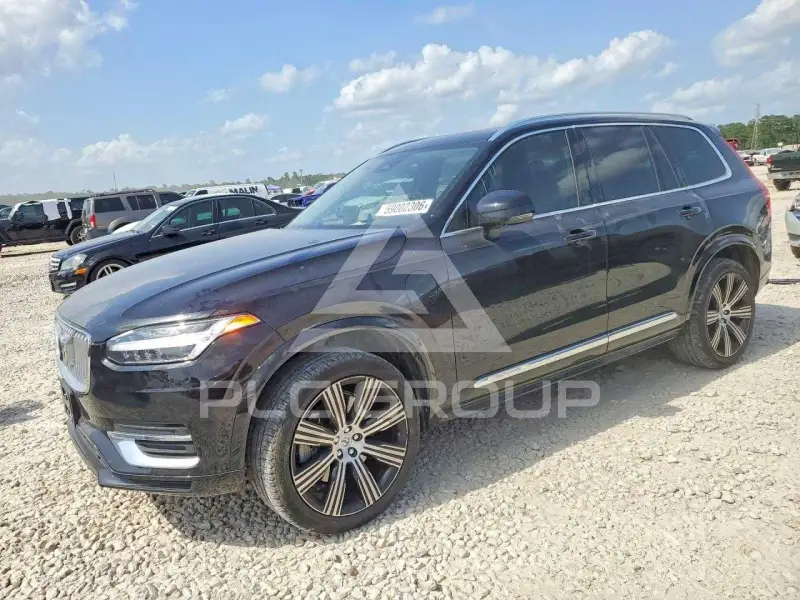 2023 Volvo XC90 фото