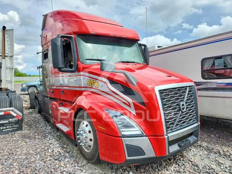 2023 Volvo VNL фото