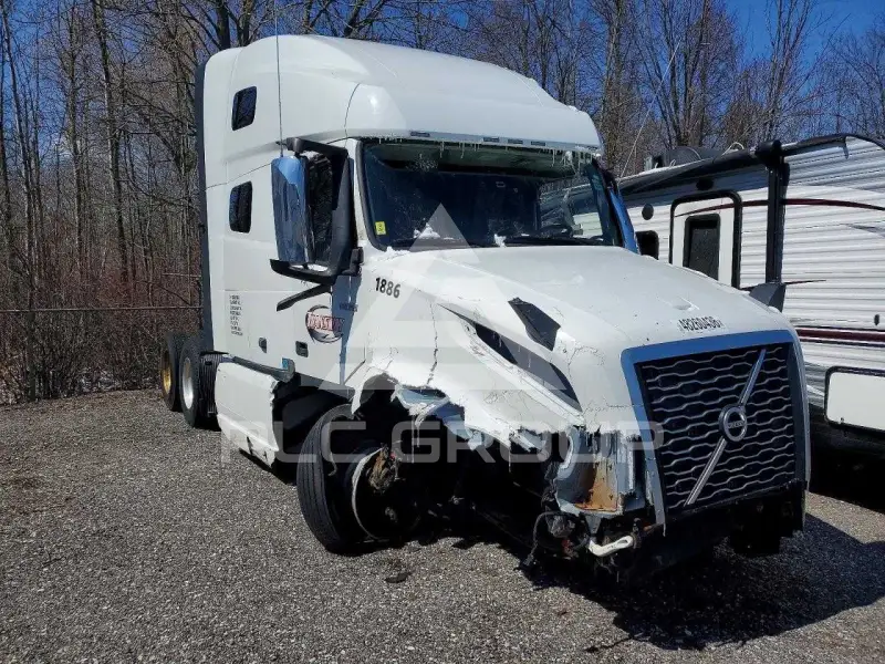 2023 Volvo VNL фото