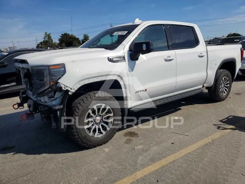 2023 GMC Sierra photo