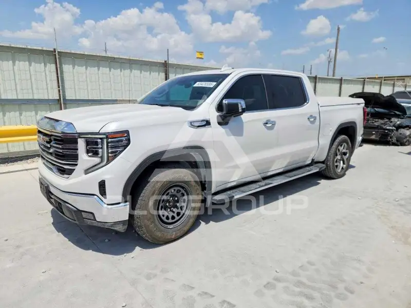 2023 GMC Sierra фото