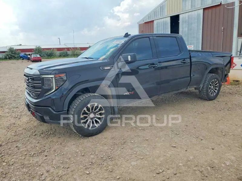 2023 GMC Sierra photo