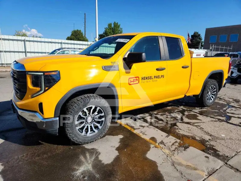2023 GMC Sierra photo