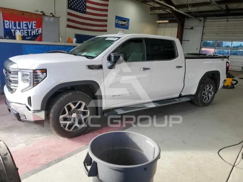2023 GMC Sierra photo